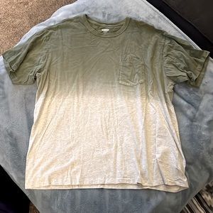 Old Navy crew neck tshirt: NWOT